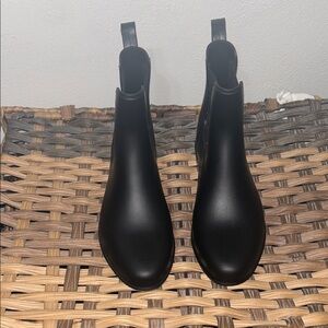 Chic Black Ankle Boots